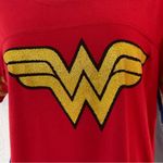 Wonder Woman tee shirt with detachable cape M Red Size M Photo 11