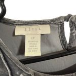 J. Jill women’s size large petite crushed velvet V Photo 2