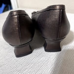 Stuart Weitzman Shoes brass buckle pumps bronze Vintage Womens sz 5M Spain Photo 3