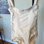 SKIMS ‎ Seamless Sculpt Strapless Thong Bodysuit Sand Size S Photo 4