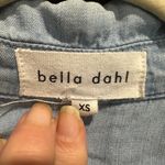 Bella Dahl 100% Tencel Chambray Lightweight Blue Top XS Coastal Resort Wear Photo 6