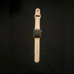 Apple Watch Series 4 Photo 1