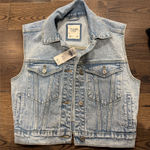 Abercrombie & Fitch  denim vest NWT XS Photo 0
