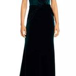 Bloomingdale’s Aqua V Photo 7