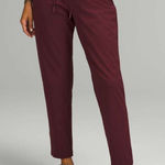 Lululemon  Stretch High-Rise Pant 7/8 Length Red Merlot Size 4 Photo 0