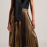 Ted Baker NWT  Nattiee Midi Skirt Size 10-12 Gold Metallic Pleated Photo 0