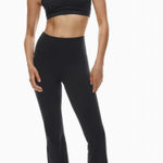 Aritzia TNA Yoga Pants / Flare Leggings Photo 0