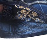 Vera Bradley  Windsor Navy Paisley HIPSTER Crossbody Bag Purse Retired Patern GUC Photo 4