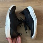 Oofos OOMG SPORT LS LOW SHOE Photo 1