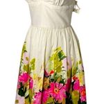 Trina Turk   Fit and Flare Abstract Floral size 4 Photo 0