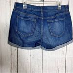 Old Navy  Women’s Denim Boyfriend  Roll Up Shorts Sz 6 Photo 8