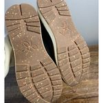 OTBT  Everyday comfort sneaker wool/alpaca Women's size 9 Photo 5