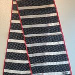 Bill Blass VINTAGE:  | Classic designer silk scarf Photo 0