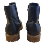 Wonderly Hannah Chelsea Boots Black Lug Sole Vegan Ankle Booties 7 NWOB Photo 2