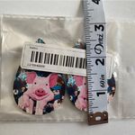 Faux leather piggy sunflower print dangle light‎ weight earrings Pink Photo 9