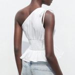 Boutique  Top Photo 1