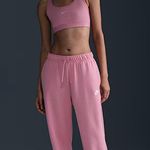 Nike  Sweatpants Photo 0