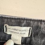 Madewell ‎ Denim Curvy Perfect Vintage Mom Jeans in Lunar Wash 90s Black Size 26 Photo 6