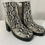 ROC Australia Invito Snakeskin Boots Women's Size 40 Black Photo 0
