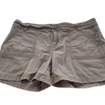 prAna shorts flat front back/front pockets button/zip closure size 12 Photo 0