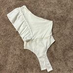 SheIn white one should ruffle sleeve body suit Photo 0