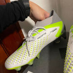 Adidas Unisex predator accuracy.1 SG soccer cleats M 8 1/2/W 9 1/2 Photo 2