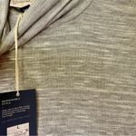 Universal Threads NWT Universal Thread Heather Gray Metallic Glitter Thread Cowl Turtleneck Shirt Photo 4