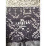Athleta  Freedom Chaturunga Capri Crop Sz M Photo 5