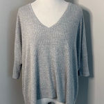 Korye Gray‎ Ribbed V Photo 0