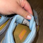 Hoka Women’s Bondi 8 – Summer Song (Size 6) Photo 4