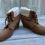 Nautica Women's Camel Suede Ankle Boots Sherpa Cuff Wedge Heel Size 10 Photo 1