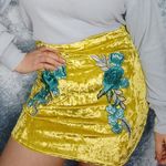 Boohoo embroidered  flowers patches velvet skirt Photo 0
