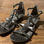 Kenneth Cole Reaction  Gladiator 9.5‎ Silver Sandals Fringe Beaded Flats Fringe Photo 0