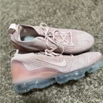Nike  Air VaporMax 2021 Flyknit pink oxford woman size 11.5 never worn outside Photo 1