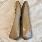 Bandolino  Faux Patent Leather Driving Mocs Loafers Women’s 7.5 Neutral Beige Photo 7