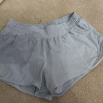 Lululemon  Shorts 2.5" Hotty Hot Low-Rise Photo 0