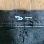 Old Navy  Boyfriend Mid Rise Distressed Shorts sz 4 Photo 1