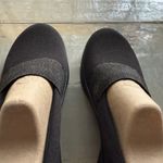 Bzees  Black Gracie Slip On Flats Sz 6.5 NIB Photo 5