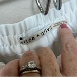 Alice + Olivia White Benny Crepe Cropped Drawstring Pants Size 0 Photo 5