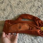 Devon Windsor  Joey Bottom Photo 3