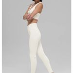 Alo Yoga Women's Ivory Leggings Highwasited Photo 2