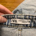 ZARA  Women Light Wash Distressed High Rise Straight Leg Jeans Size 10 Casual Photo 5