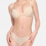 SKIMS Fits Everybody T-Shirt Bra 36B Photo 0
