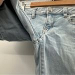 American Eagle  Light Wash Mid Rise Cropped‎ Jegging Jeans Size 4 Photo 4
