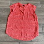 Hilary Radley  patterned top Photo 0