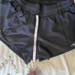 Lululemon Lot of 2  Hotty hot shorts size 4 Green and Black Photo 7