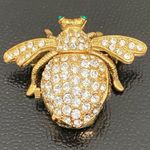 J.O.A. Vintage RIVERS Crystal Pave Queen Bee Watch Brooch Photo 4