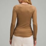 Lululemon  Hold Tight Long-Sleeve Shirt Photo 1