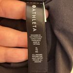 Athleta All Around Ruched Top Size XL Black Long Sleeve Lightweight Athletic Gym Photo 6