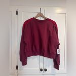 Old Navy NWT  crewneck Photo 2